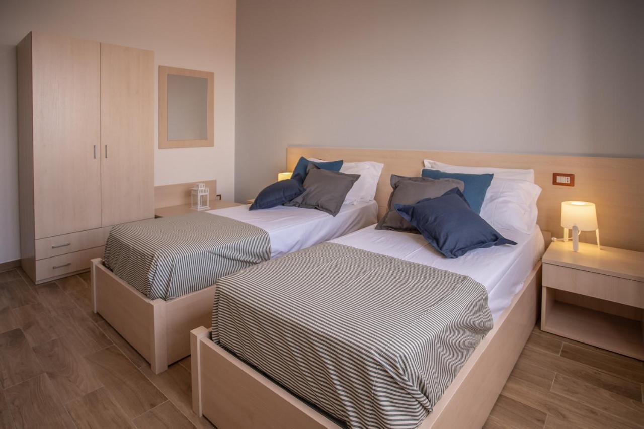 Seaview Rooms In The Center By Wonderful Italy 切法卢 外观 照片